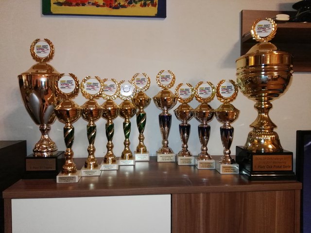 Die 2017er Pokale aus der Serienklasse