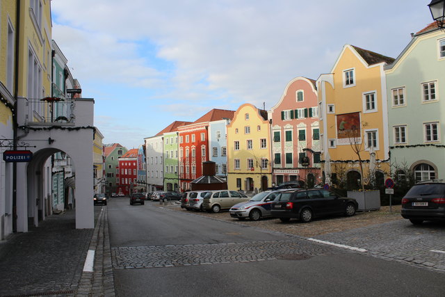 Der Dornröschenschlaf des Unteren Stadtplatzes ist längst vorbei. Nun soll sogar ein großer Hotelbetrieb entstehen.