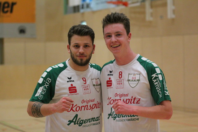 Dominik Mayrwöger (li.) und Alexander Pöppl (re.) entschieden mit ihren Toren das Finale der Bezirks-Hallenmeisterschaft. | Foto: BRS