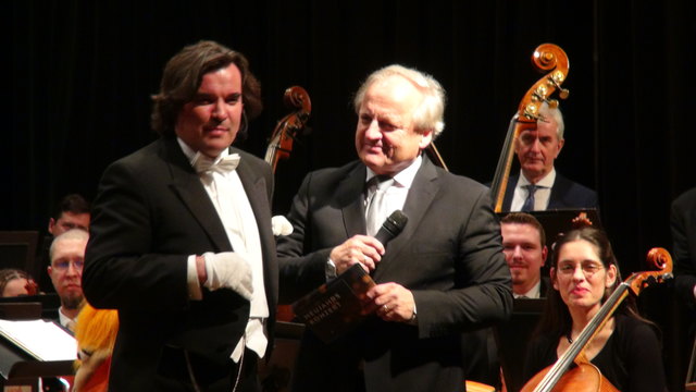 Als Solist mit dabei beim Leibnitzer Neujahrskonzert war Janos Mischuretz (l.).