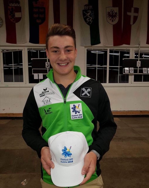 Jakob Solböck krönte sich zum U16-Europameister und stieg mit seinem Team in die Staatsliga auf. | Foto: privat