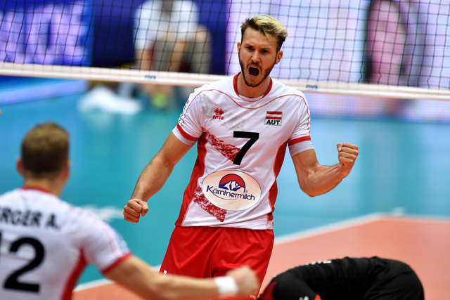 Jubeln will Volleyball-Nationalteamspieler Lorenz Koraimann noch einige Jahre, bevor es in die "Sport-Pension" geht. | Foto: GEPA