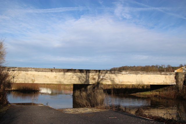 In nur zwei Tagen wurde die Eisenbahnbrücke über die Gusen von KZ-Häftlingen aus Beton gestampft.