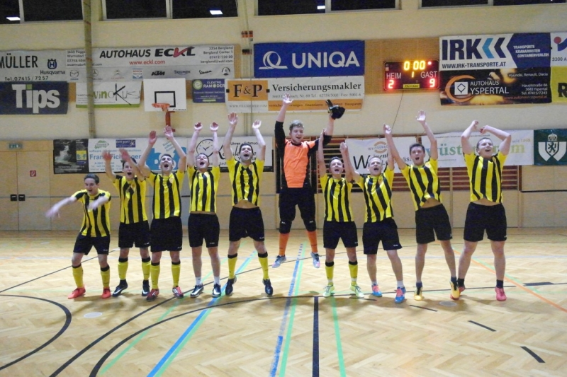 Die Hausherren des SV Yspertal hatten beim diesjährigen Hallenmasters nach einem 9:2 Finalerfolg allen Grund zum Jubeln.