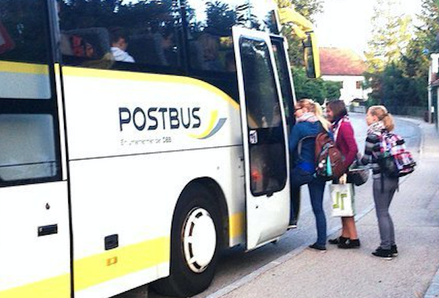 Der Postbus fährt, nur nicht immer dann, wenn erwartet.