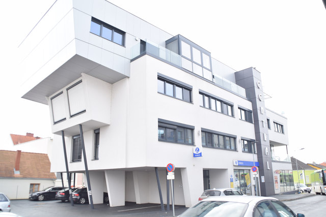 Ins Central haben sich zahlreiche Unternehmen eingemietet.