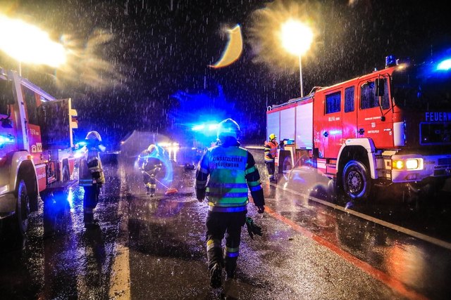 Die Feuerwehr will bei Einsätzen in Ruhe arbeiten können. Foto: FF/Zeiler