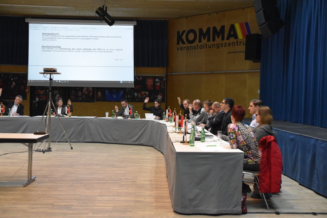 Hinsichtlich der Finanzierung vom geplanten "Haus der Musik" und dem neuen Feuerwehrhaus war man sich im Gemeinderat nicht einig.