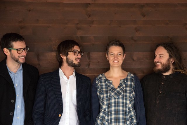 Die "Fadlviera" aus Kramsach und Umgebung präsentieren am 27. Jänner im Volksspielhaus ihr neues Album. | Foto: Fadlviera