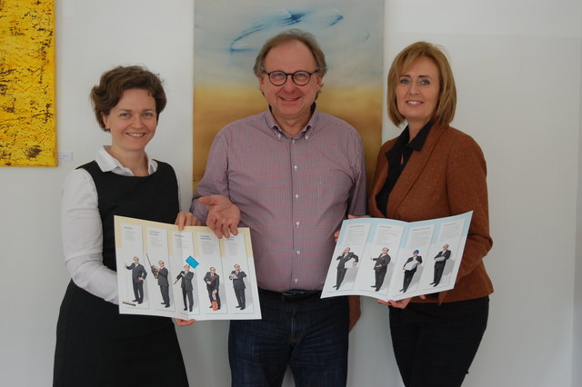 Peter Walter (mitte) mit FiW Martina Polndorfer (re.) und WB Nina Ollinger (li.)
