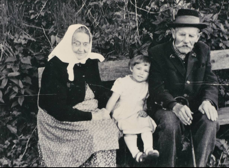 Familie Bogner um 1960.
