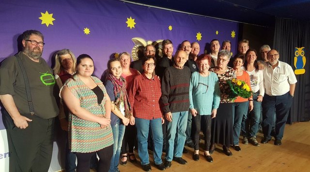 . . . . . . das Eulenteam . . . . . .