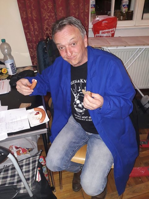 .. Mahlzeit - Raimund Krizik ..