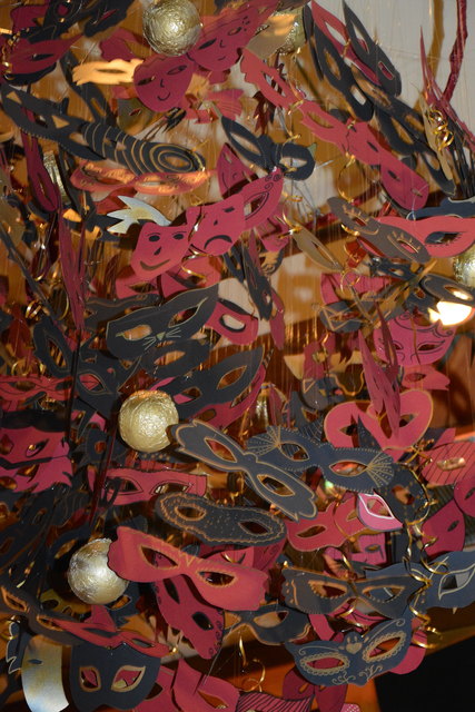 Das Ballmotto "Final Masquerade" zog sich auch durch die aufwendige Dekoration.