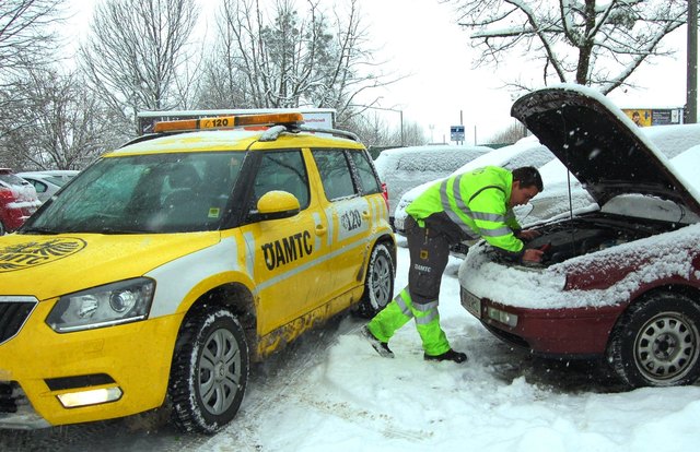 Bei einem Drittel aller ÖAMTC-Panneneinsätze im Flachgau mussten Probleme mit der Autobatterie behoben werden. | Foto: ÖAMTC