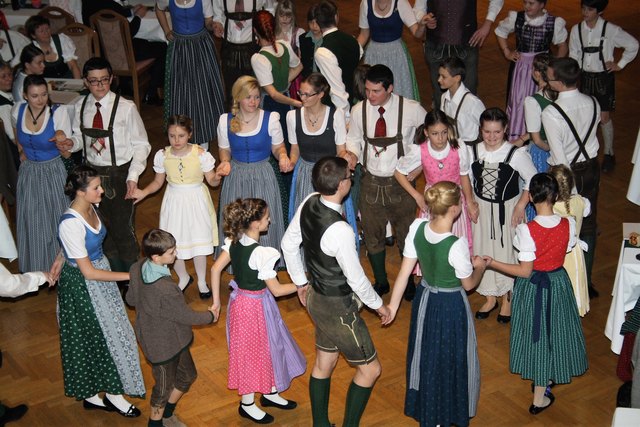 Der Pfarrball in Kalsdorf ist ein geselliges Zusammenkommen aller Generationen.
