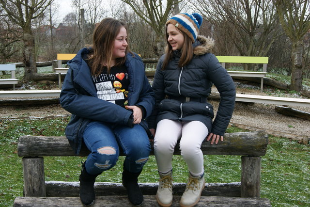 In der Mittagspause: Sophie und Vici verstehen sich besonders gut.