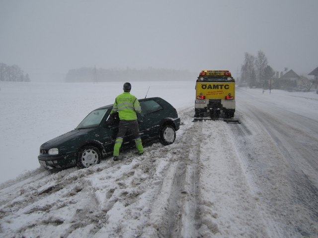 2017 wurde der Abschleppdienst im Flachgau 1.510 Mal benötigt. | Foto: ÖAMTC