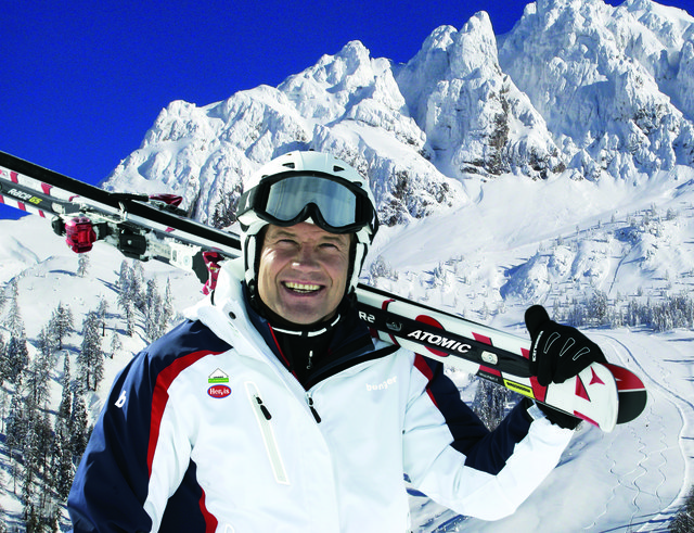 Schlage Armin Assinger beim längsten Skirennen der Welt am Nassfeld | Foto: www.nassfeld.at