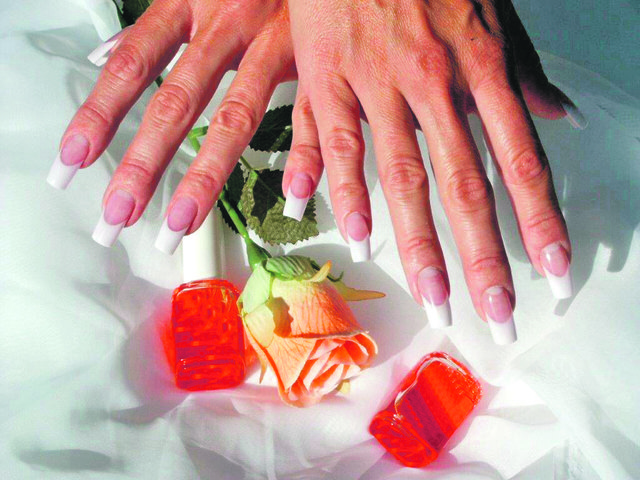 Art of Nails Kursbeginn ist am 24. Februar 2018 für den BASISKURS GEL & ACRYL