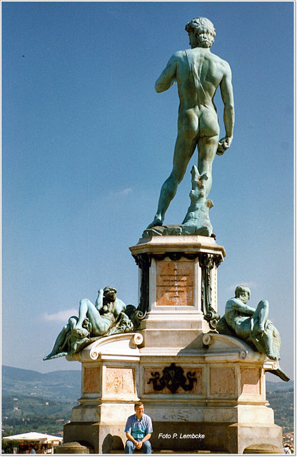 Kopie des David auf dem Piazzale Michelangelo, Florenz. Analoges Foto.