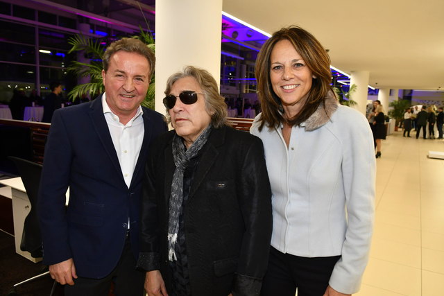 Organisator Kurt Faist mit Sänger Jose Feliciano und ORF-Lady Vera Russwurm (v.l.). | Foto: Markus Spitzauer
