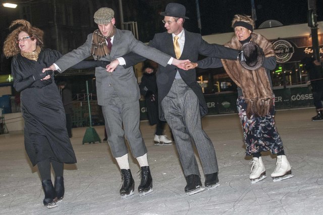 Rundtanzcorso am Wiener Eislaufverein