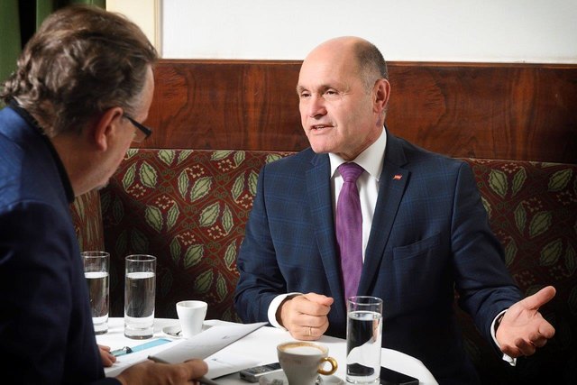 Sobotka: "Die Österreicher sind, glaube ich, harmoniebedürftig und schätzen scharfe Worte nicht. Das ist auch gut so und daran sollte sich auch die Bundespolitik orientieren." | Foto: Parlament