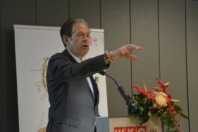 "Wir haben einen generellen Arbeitskräftemangel", meinte Bodenseer und forderte "gezielte Zuwanderung aus passenden Kulturkreisen".