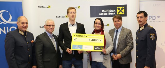 Bei der Auszeichnung: Fasching, Vlcek, Götz, Wilfinger, Könighofer und Huber | Foto: Landespolizeidirektion