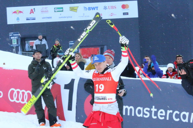 Vorjahressieger Matthias Mayer, heuer als Dritter erneut am Podest