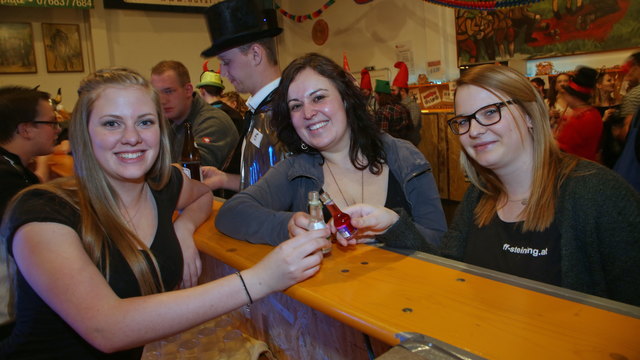 Vanessa, Kathi und Paula aus Frankenburg