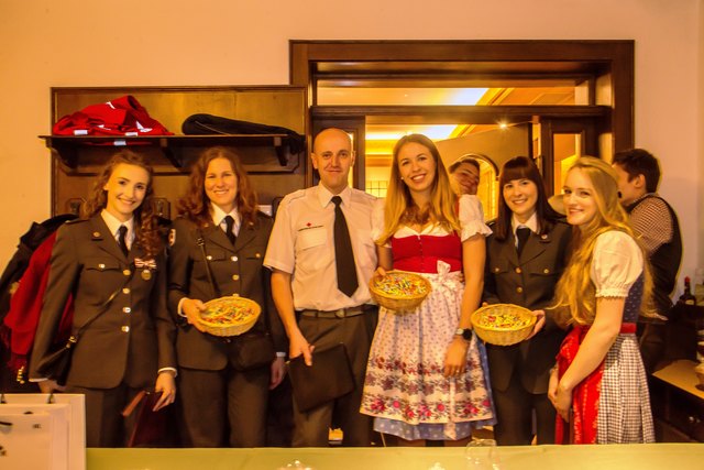 Glücksengerl: Isabella, Sarah, Erwin, Corina, Barbara, Jasmin | Foto: RK Golling / Stefan Pichler