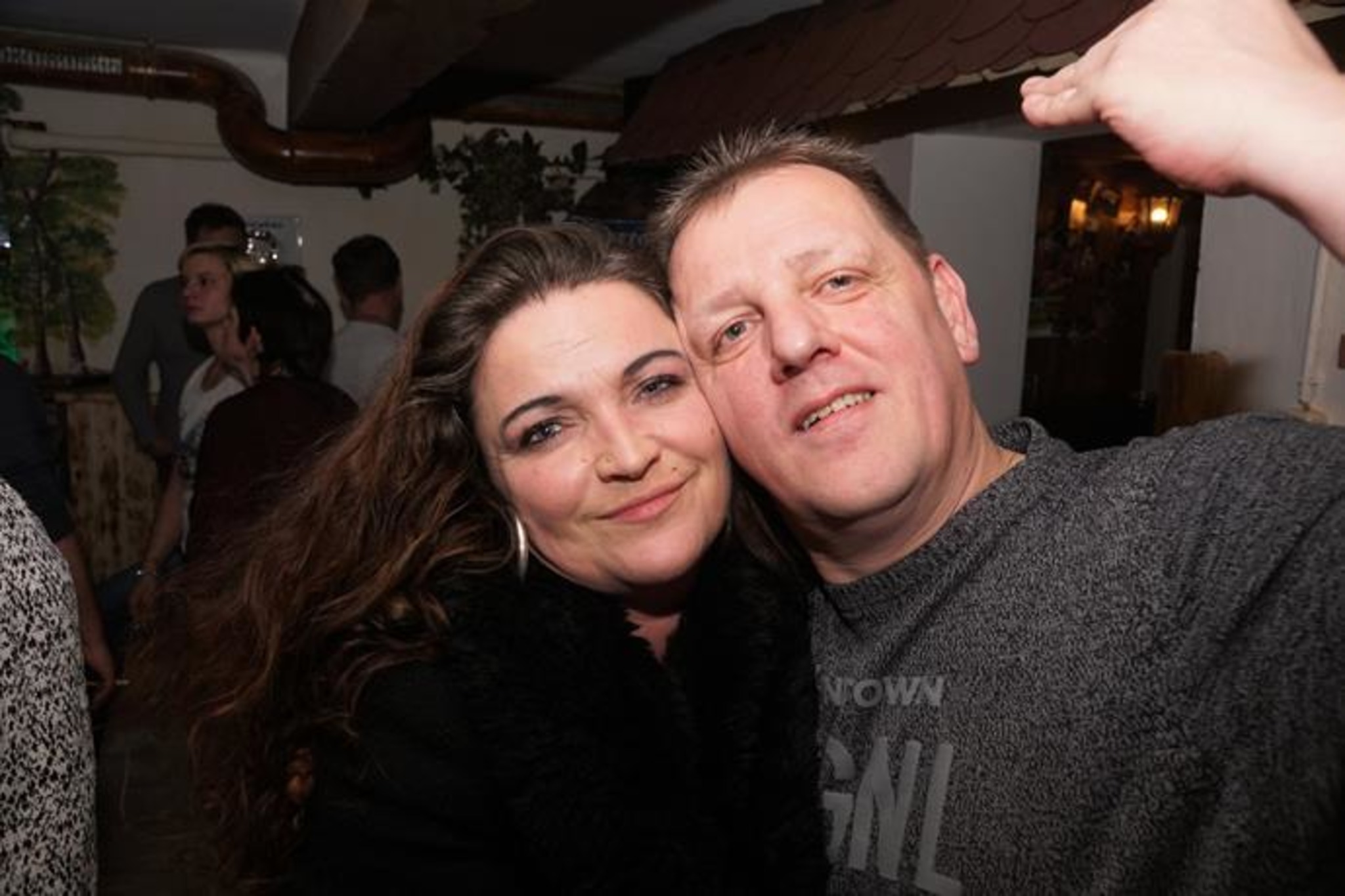 Vielleicht luft dir dort auch einer der 2.419 Singles aus der Umgebung von Weyer ber den Weg. Hier findest du alle aktuellen Events, Partys, Feste und Stadtportal Weyer | Stadtinformationen fr Weyer bei