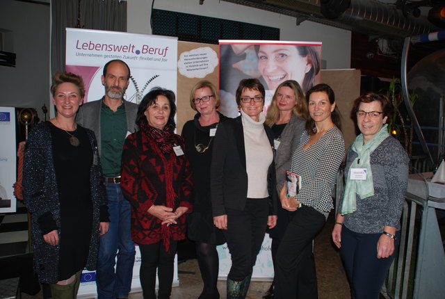 Felicitas Wachschütz, Friedrich Veider, Christine Sitter, Projektleiterin Elke Beneke, Beate Prettner, Sabine Seidler, Katharina Hofer-Schillen und Anita Gössnitzer