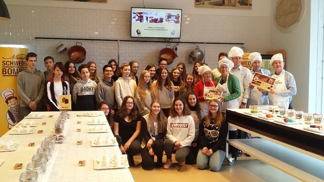 Süßer Workshop der HLP Schüler/innen bei der Firma Niemetz.