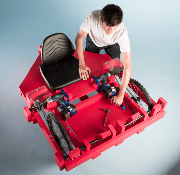 Das bekannte Akkubohrer Go- Kart