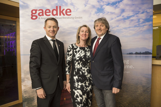 Ronald Angeringer mit Daniela Bellina und Gerhard Langmann | Foto: Foto Fischer