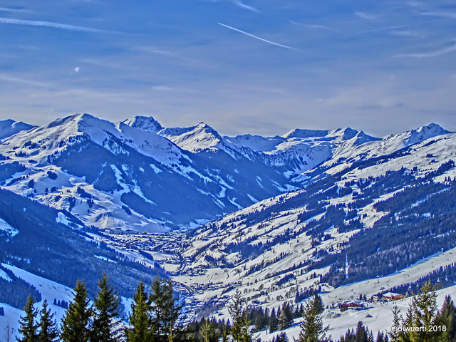 Links der Zwölferkogel und Rechts der Hasenauer in HDR