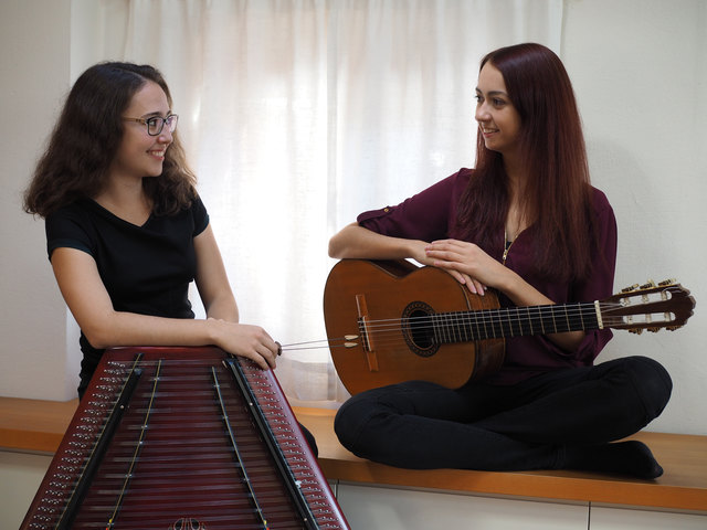 Die beiden Musikerinnen Katharina Dürrschmid und Melanie Lampl kommen nach Ried für ein Jeunesse Konzert. | Foto: Privat