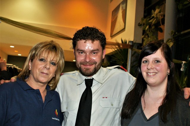 In Feierlaune waren Babsi, Martin und Diana (v.l.)