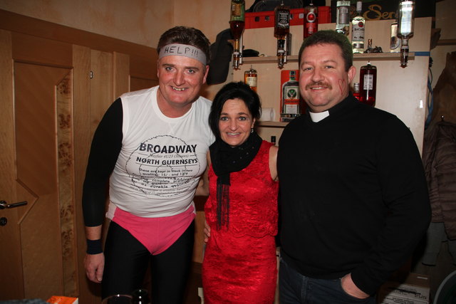 Gerhard Gstöttner mit Elisabeth und Roland Feninger.