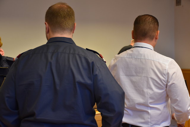 Gut bewacht wurde der mutmaßliche Täter im "Fall Dimbach" im Landesgericht Linz.