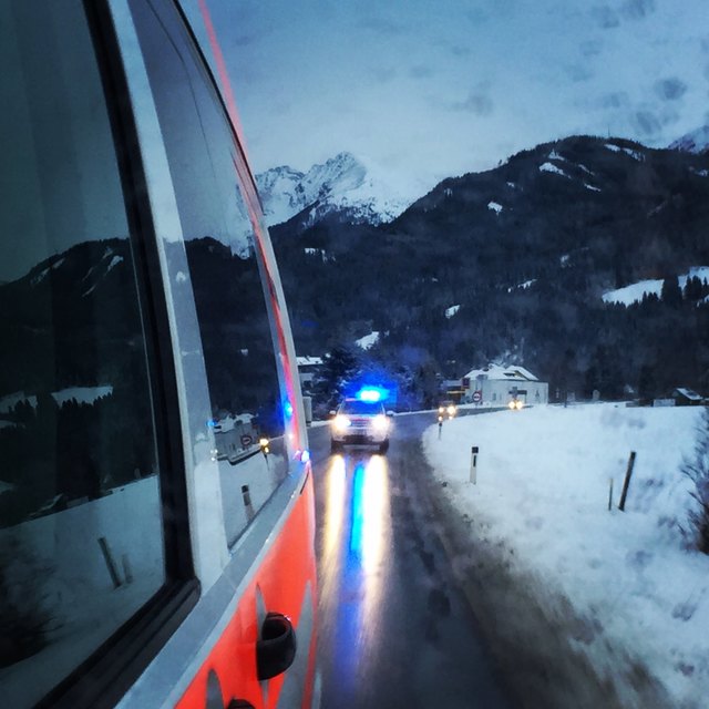 Im Skigebiet Speiereck kam es heute Vormittag zu einem Skiunfall. Ein 86-jähriger Salzburger musste mit der Rettung ins Krankenhaus Tamsweg gebracht werden. | Foto: Symbolfoto: BBL