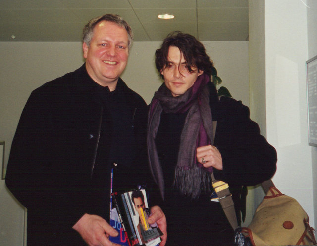 Johnny Depp und Conny de Beauclair Flughafen Wien Schwechat 1998. | Foto: Conny de Beauclair