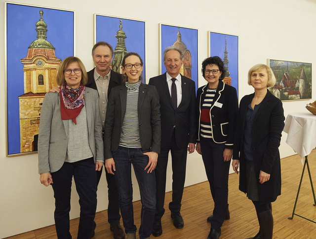 Von li:, Karin und Bernhard Antoni, Kunstmuseum Waldviertel; Barbara M. Eggert, Donau-Universität Krems, Baustadtrat Günther Herz;  Ruth Schremmer, Kunstmuseum Waldviertel; Doris Denk, Leiterin der Kulturverwaltung. | Foto: privat