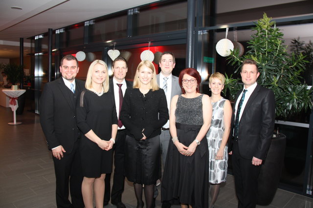 Bgm. Christoph Gallner mit Christine, FF-Kommandant Johannes Mayr, LR Christine Haberlander, Vize-Bgm. Gertraud Gallner, ÖVP-Parteiobmann Johannes Schinko mit Bettina, GV Ernst Mayrbäurl