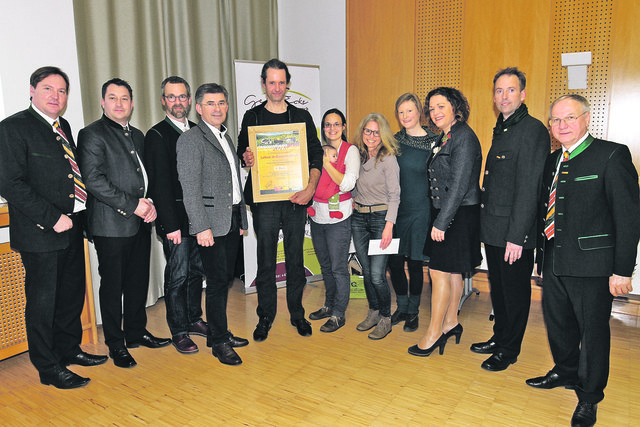 Sieger in der Kategorie Lebenskraft: Der Verein "Leben in Gemeinschaft" wurde in Sinabelkirchen ausgezeichnet.