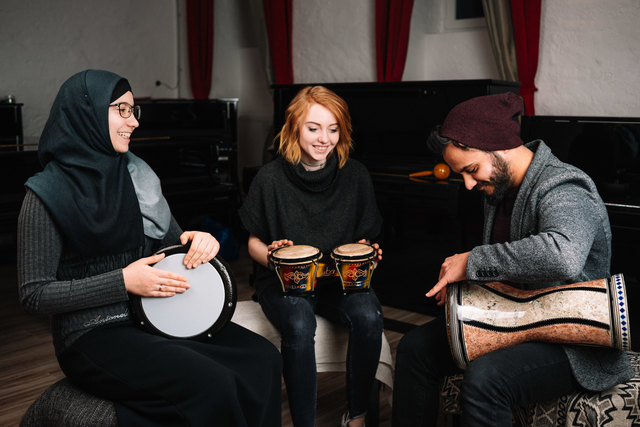 Das "Open Piano for Refugees" darf jeder bespielen. Im Juni tourt der Verein durch die Stadt. | Foto: Open Piano for Refugees