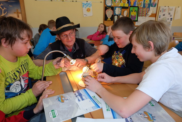 In der Klimaschule werden den Kindern wichtige Kenntnisse über Klimaschutz beigebracht.